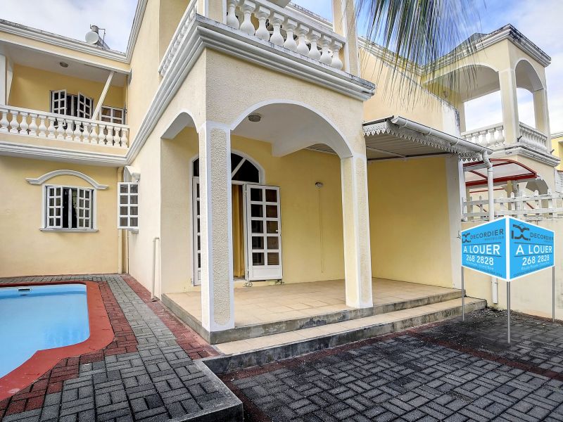 Pereybere House 5 rooms 100 m² Rental