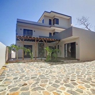 Maison Chemin 20 Pieds, Grand Baie LOCATION par DECORDIER immobilier Mauritius