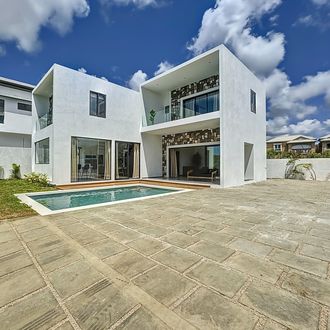 Villa PEREYBERE sold by DECORDIER real estate Mauritius 